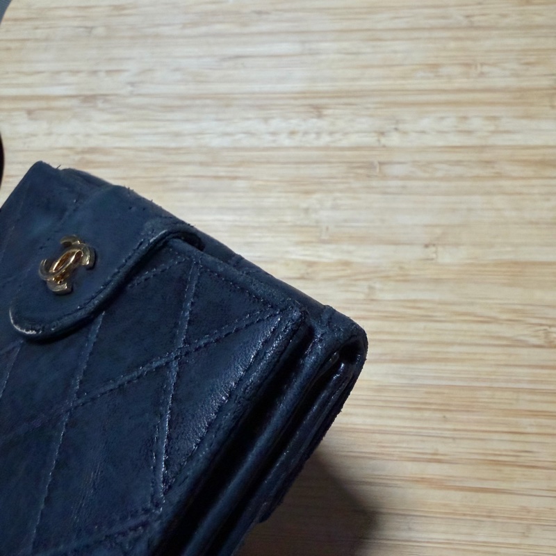 中古二手Chanel雙面小羊皮黑金短夾 1996-1997-9