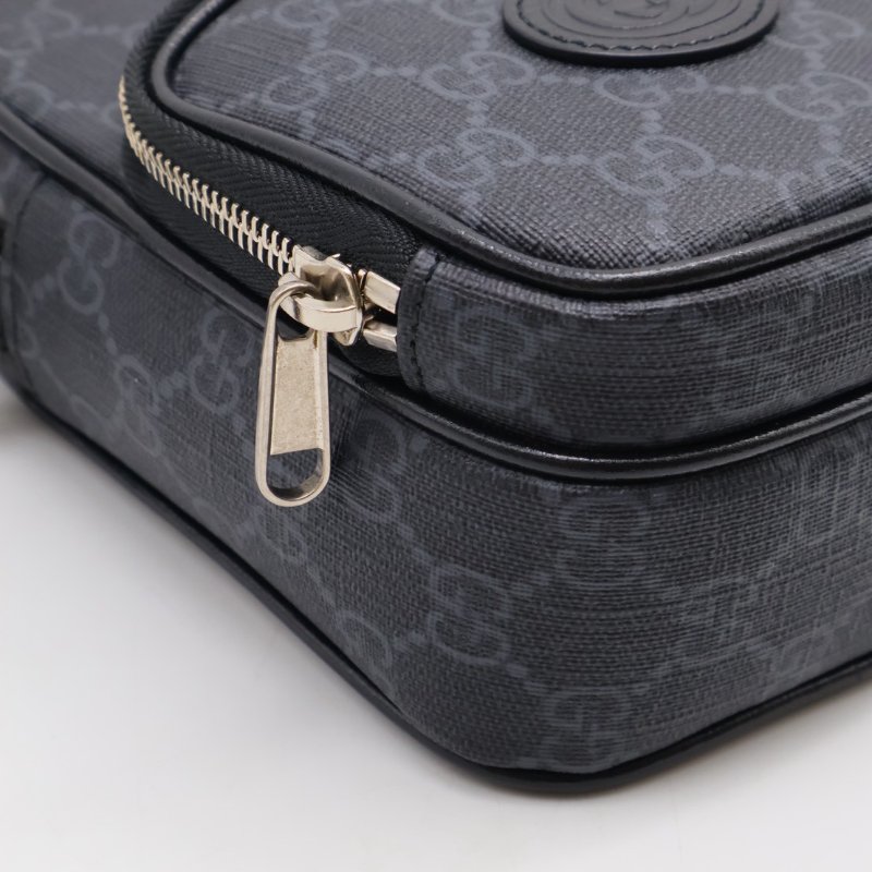 GUCCI Retro斜背小包-7