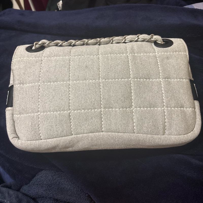 Chanel sports 冰格鏈條帆布包-7