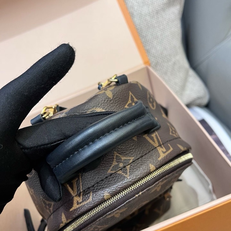 LV 迷你小書包Mini 老花小雙肩包-6