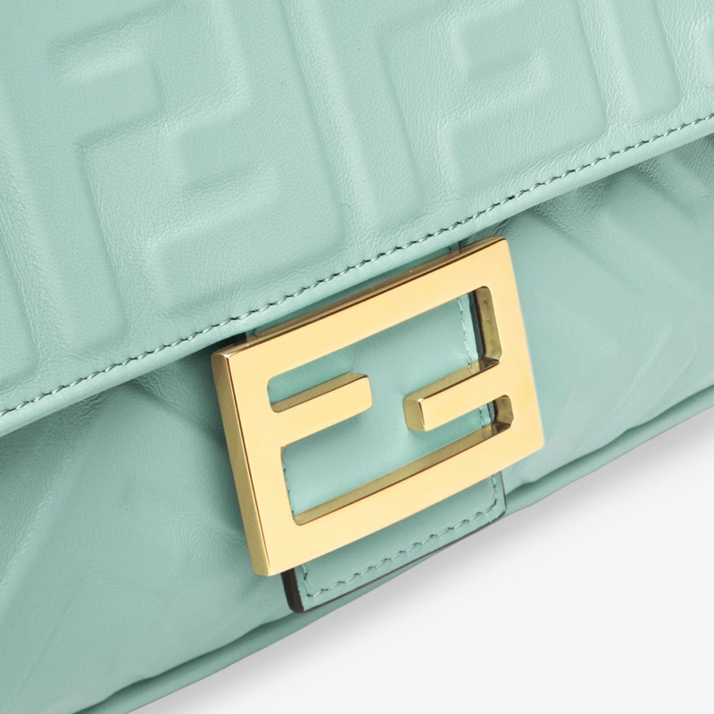 Fendi 女士 Baguette中號翻蓋單肩包均碼碼中號、27 X 6 X 15 CM-4