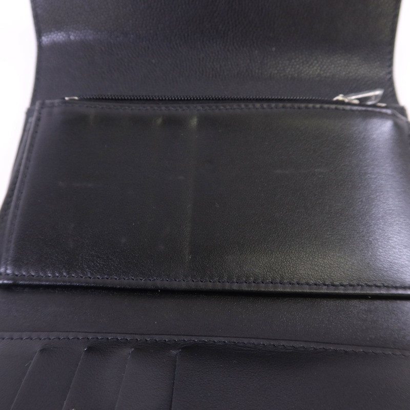 CHANEL 牛皮皮革Trifold Wallet銀扣錢包-14