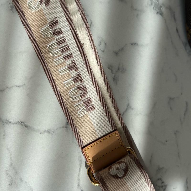 LV 花紋never full bb  奶茶色背帶❤️‍🔥-33