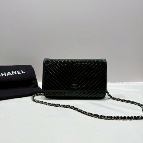 CHANEL 夜幕藍漆皮山型紋WOC