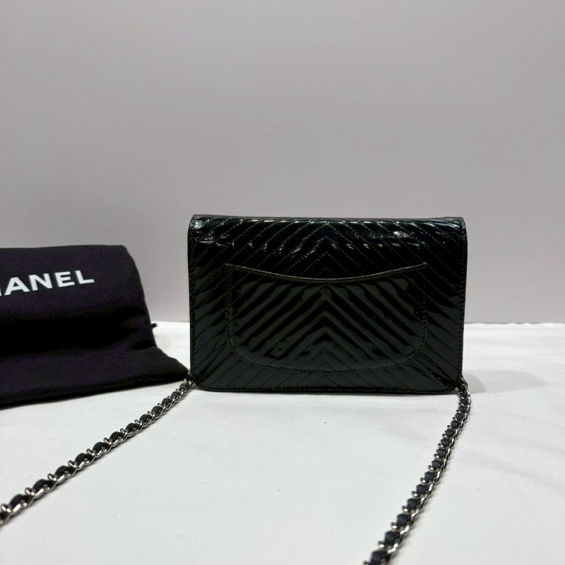 CHANEL 夜幕藍漆皮山型紋WOC-1