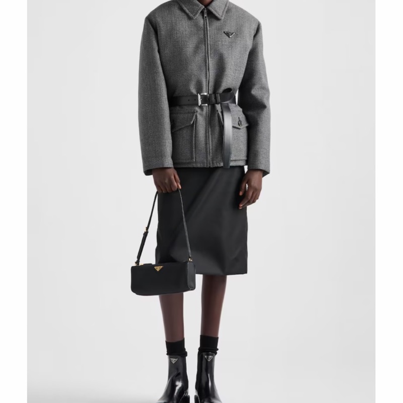 Prada 女士 Re-Nylon拉鍊單肩包均碼碼22cm*7.5cm*9cm-1