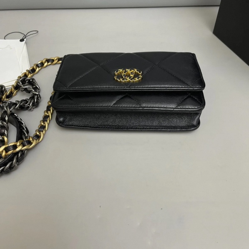 Chanel香奈兒19BagWOC 黑金全皮鏈條包-3