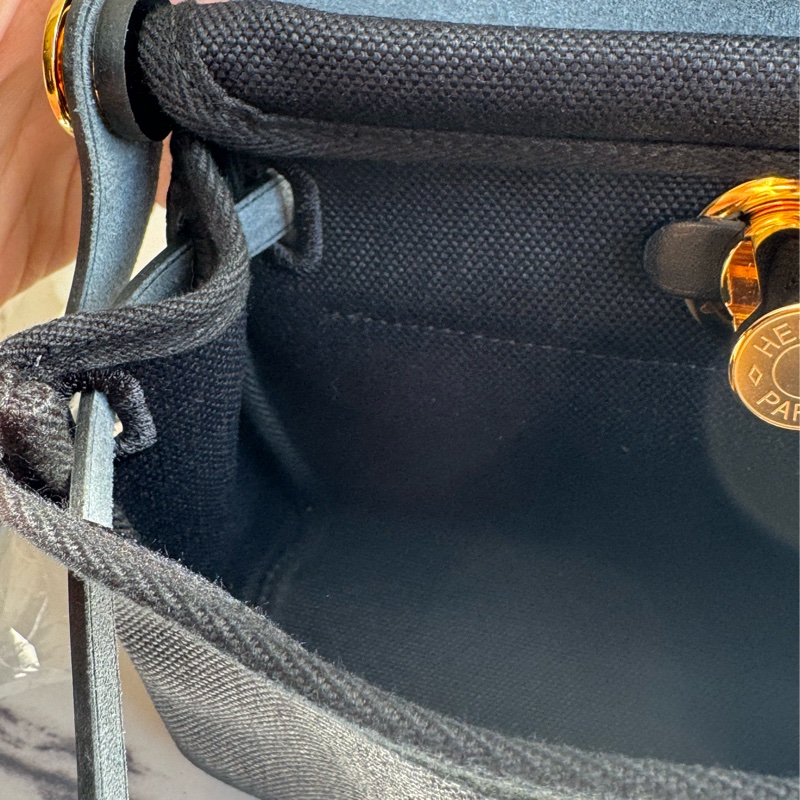 Hermes 黑帆布金釦mini herbag 真的超推薦✨✨-12