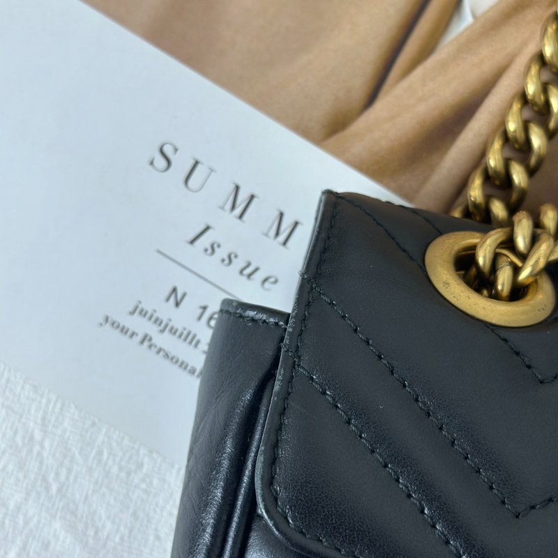 GUCCI Marmont Matelasse斜背包 - 22迷你黑金-14