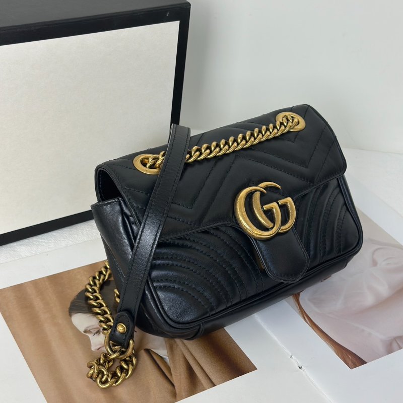 GUCCI Marmont Matelasse斜背包 - 22迷你黑金-15