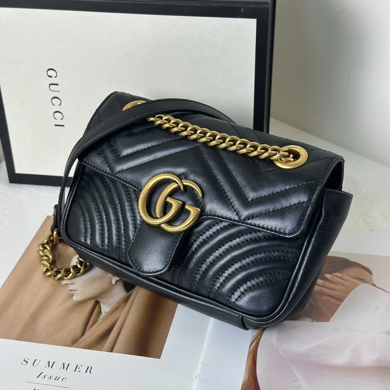 GUCCI Marmont Matelasse斜背包 - 22迷你黑金-16