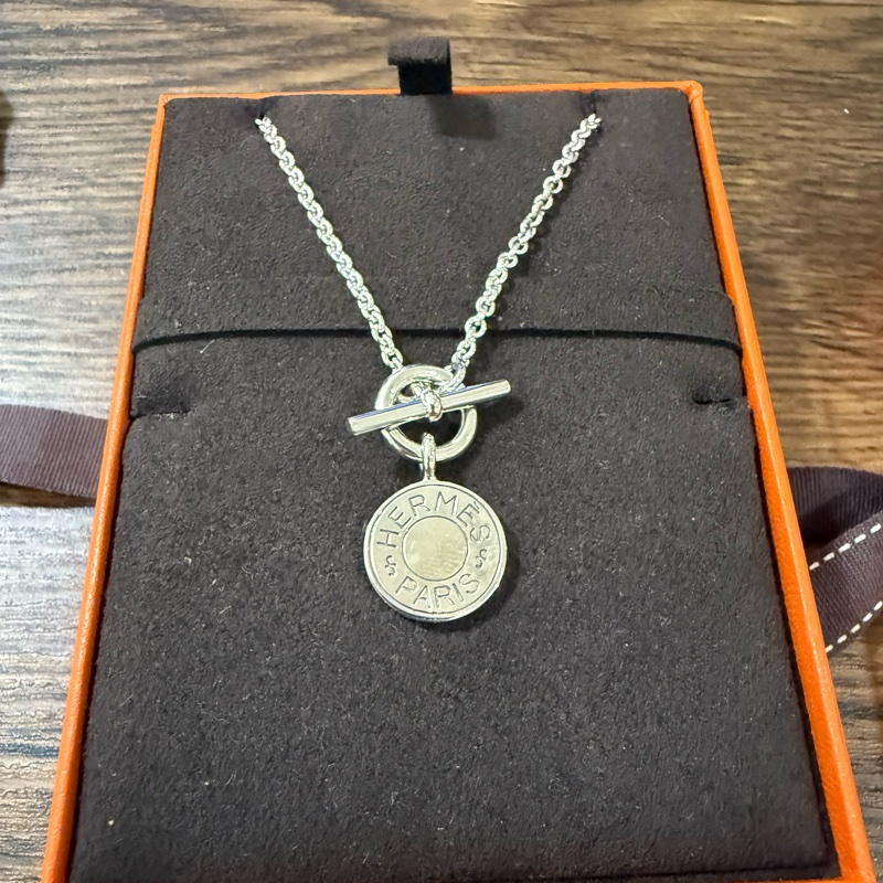 💖Hermes 銀飾 圓牌 項鍊💖 925純銀 全新 但有髮絲紋-2
