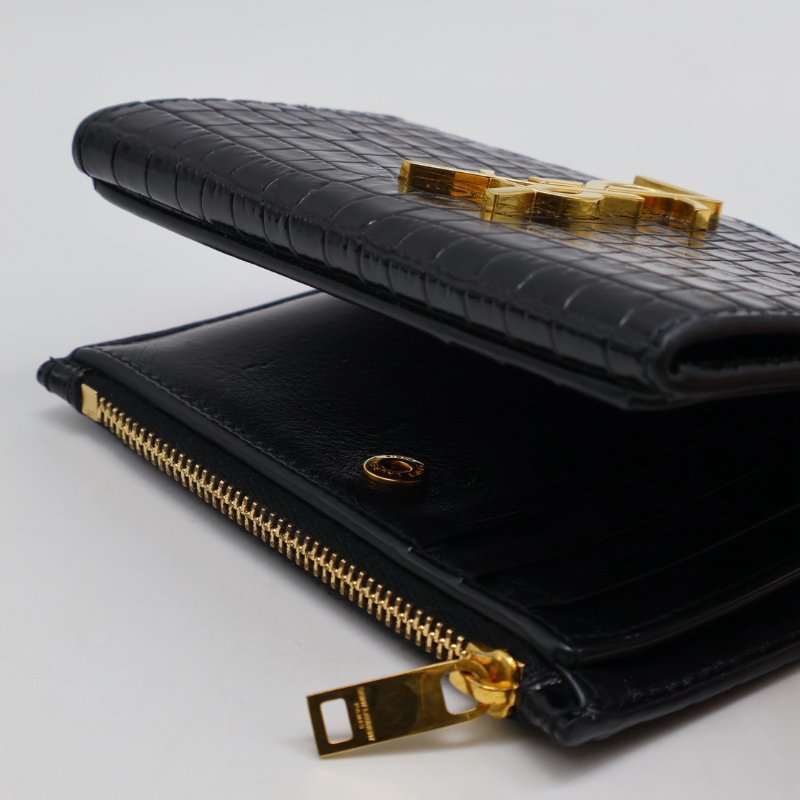 YSL 鱷魚壓紋雙折短夾-7