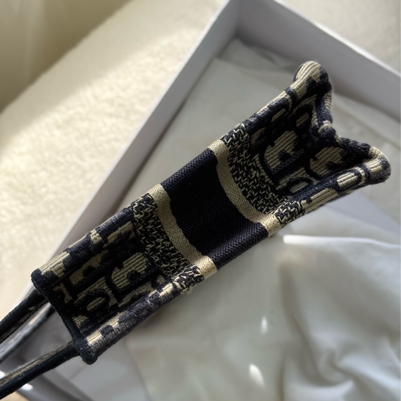 （台灣購證🇹🇼)Dior book tote 迷你托特包手提包-3