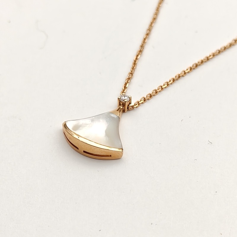 BVLGARI DIVASDREAM白母貝單鑽小扇子項鏈18K玫瑰金-2