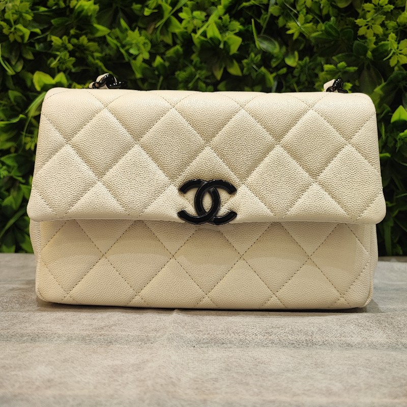 Chanel Chain Shoulder-1