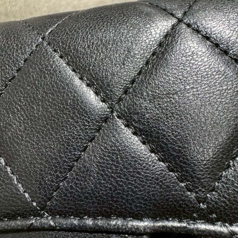 CHANEL 經典雙C菱格小羊皮長夾-14