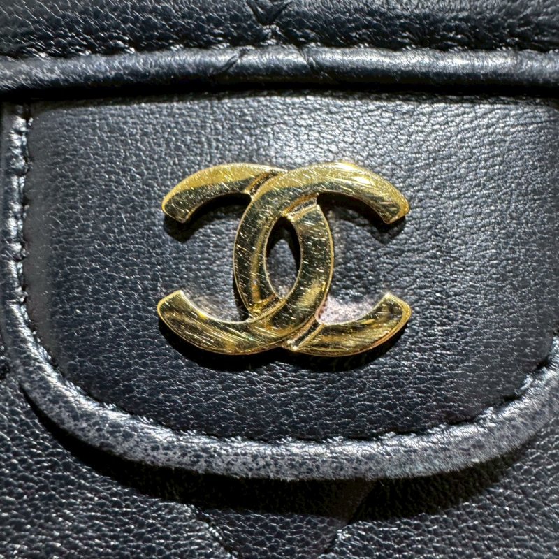 CHANEL 經典雙C菱格小羊皮長夾-23