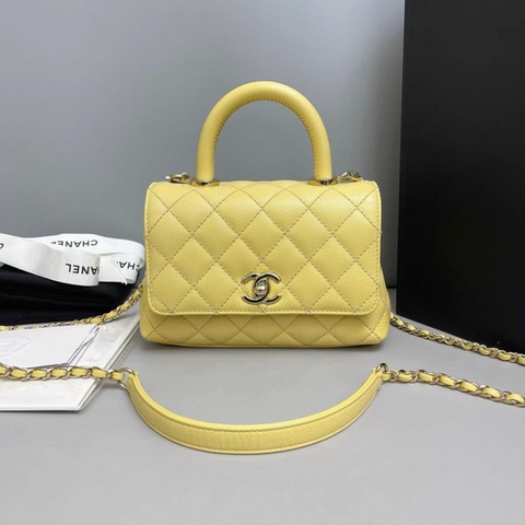 Chanel香奈兒Coco handle迷你淺黃色荔枝紋芯片
