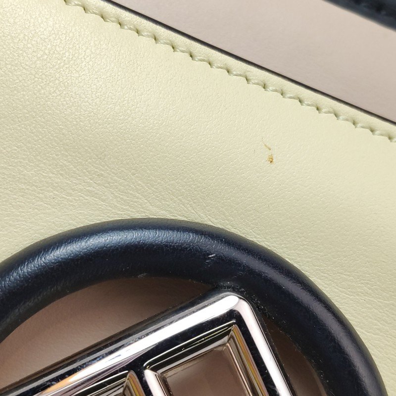 Fendi Kan I F小號牛皮純色F is Fendi標誌單肩包斜挎包-12