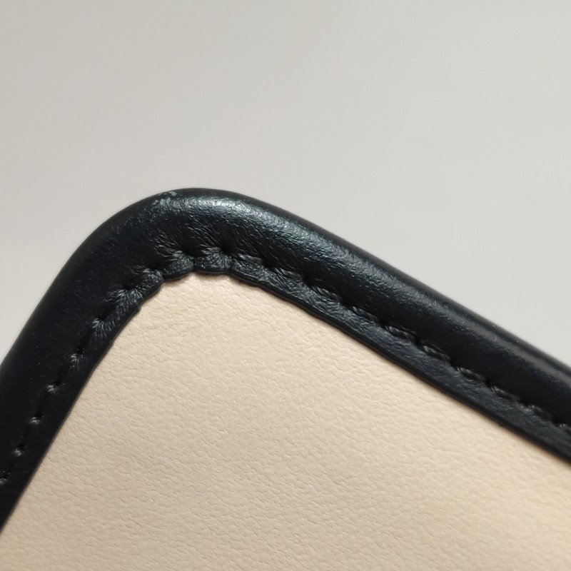 Fendi Kan I F小號牛皮純色F is Fendi標誌單肩包斜挎包-13