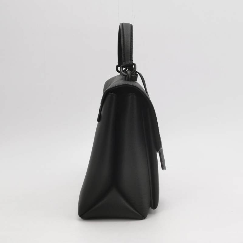 Louis Vuitton(LV)Lockme牛皮純色LV轉鎖斜挎包單肩包晶片款-3