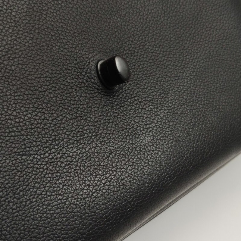 Louis Vuitton(LV)Lockme牛皮純色LV轉鎖斜挎包單肩包晶片款-10
