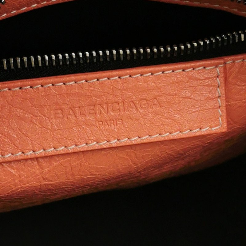 Balenciaga Bazar油蠟皮拼色條紋logo小微標斜挎包單肩包-7