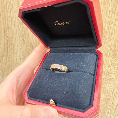 Cartier 750玫瑰金C de Cartier戒指B42107