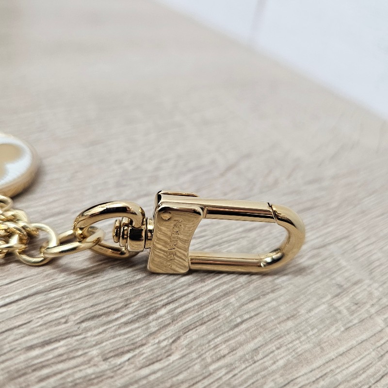 [新年甜價出專櫃5折,銷量最好的吊飾🧧] LV老花粉白SpringStreet掛件鑰匙圈-7