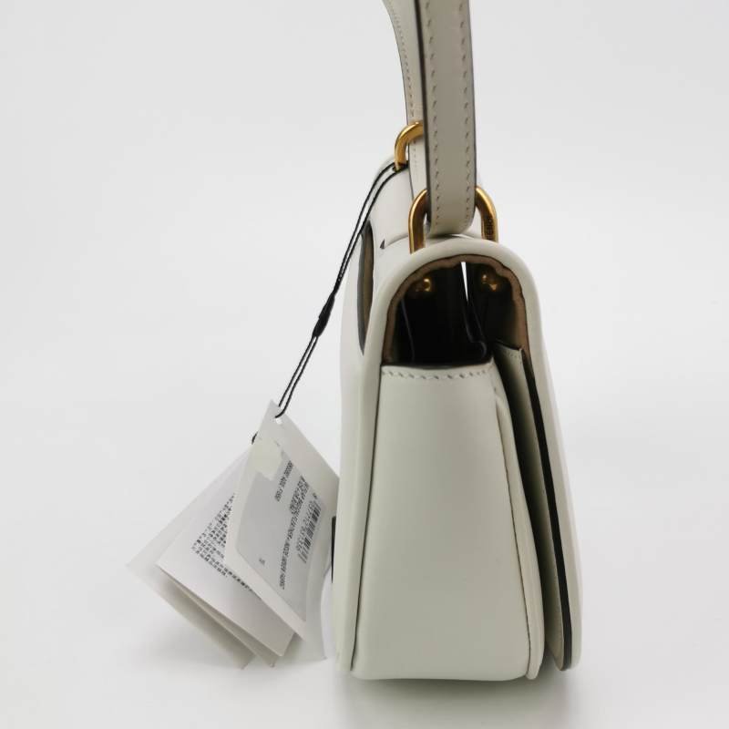 Fendi C’mon小號牛皮純色雙F Logo翻蓋斜挎包單肩包-3