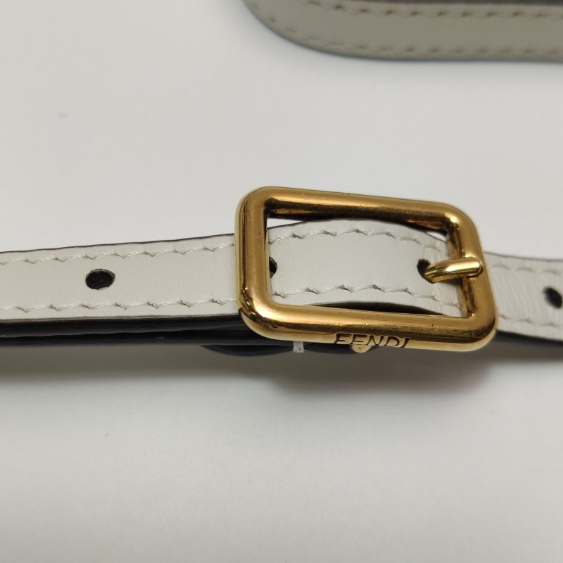 Fendi C’mon小號牛皮純色雙F Logo翻蓋斜挎包單肩包-14