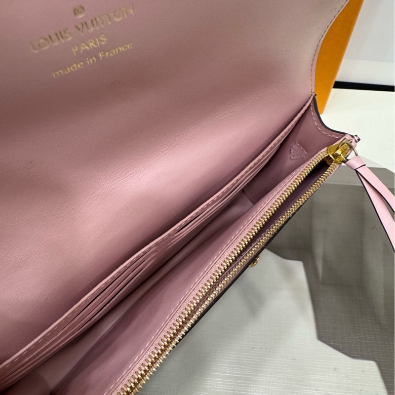 LV 老花拼粉色 花朵链条包 20年-8