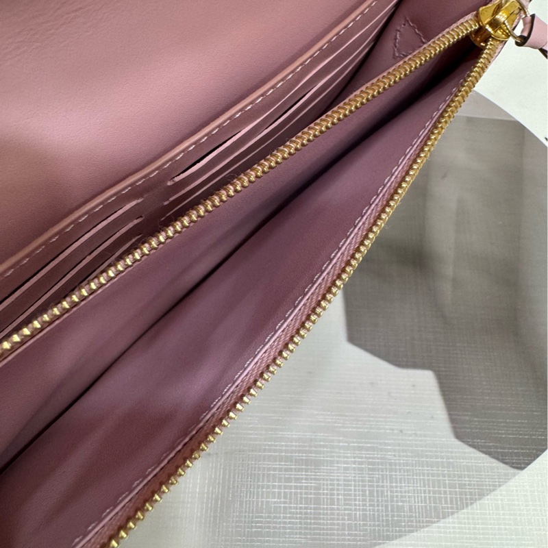 LV 老花拼粉色 花朵链条包 20年-9