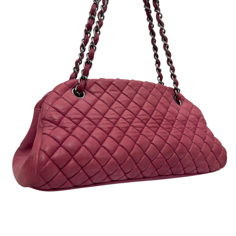 CHANEL Mademoiselle 肩背包-9