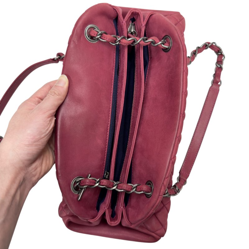 CHANEL Mademoiselle 肩背包-16