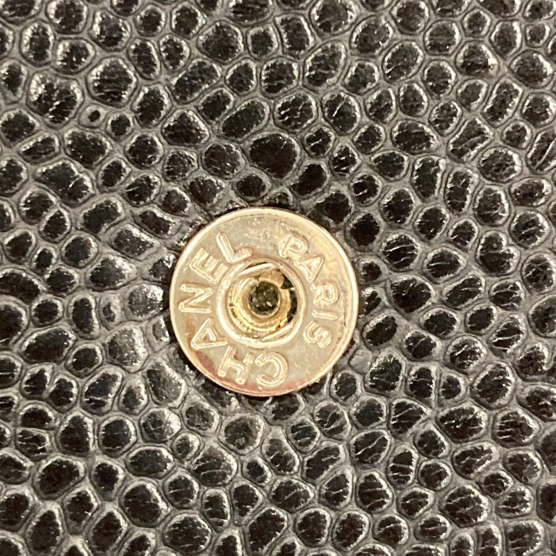 CHANEL 香奈兒 CC LOGO WOC 皮革 銀鍊條側背包 黑色-12