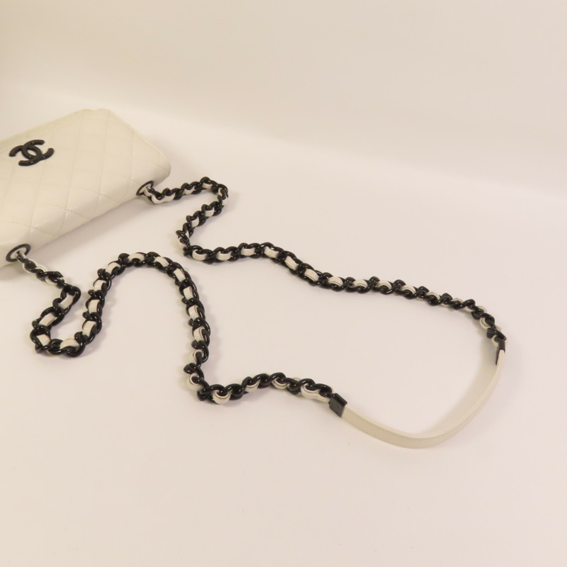 CHANEL 牛皮皮革WOC Wallet On Chain鏈帶肩背袋-5