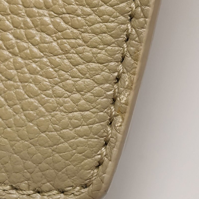 Burberry Title迷你牛皮純色字母Logo鉚釘斜挎包單肩包-15