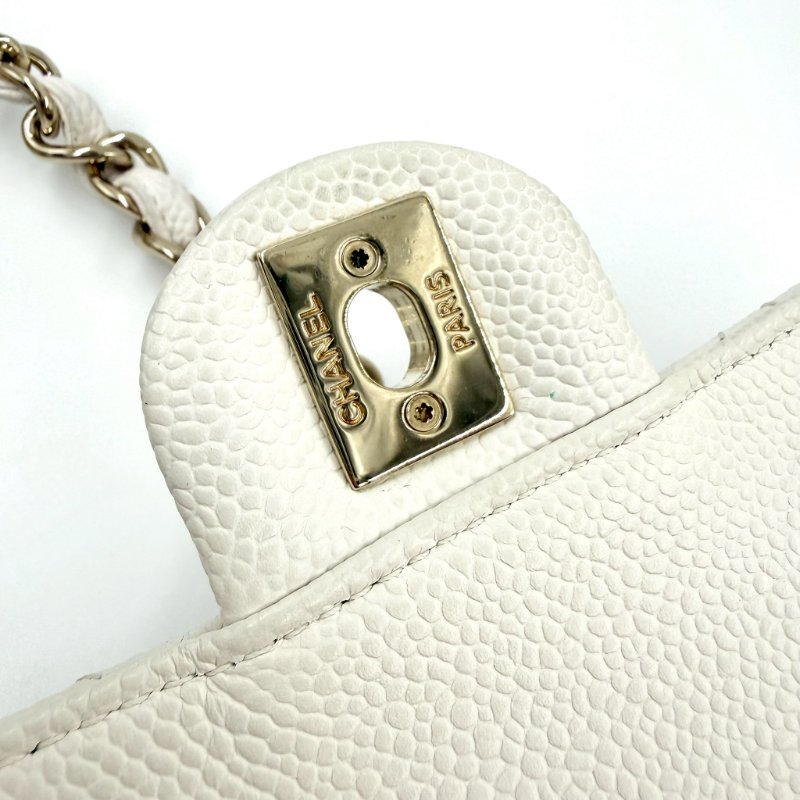 CHANEL白色荔枝牛皮淡金釦側背包(季節限定!尺寸很好用)-14