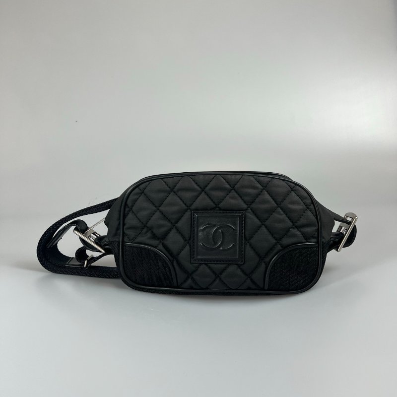 CHANEL 肩背包尼龍黑方格 11開-0