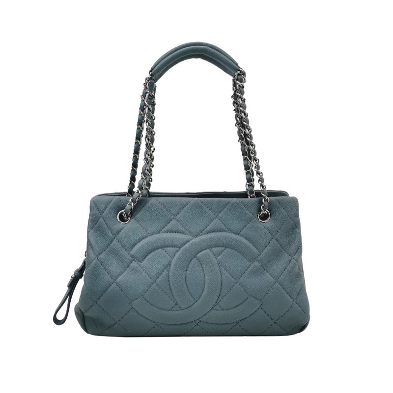 Chanel牛皮純色菱格絎縫雙CLogo壓紋單肩包-0