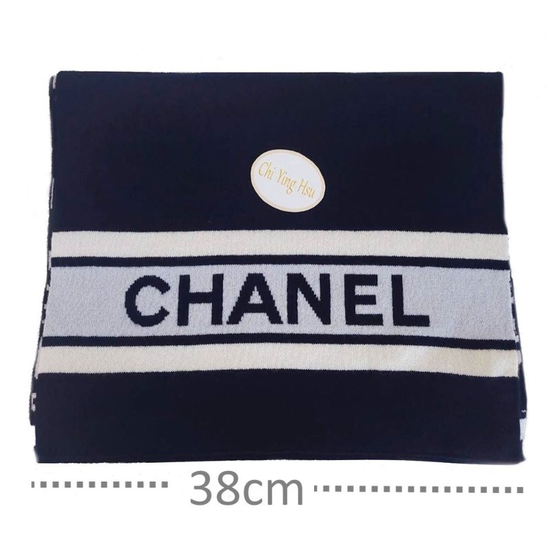 CHANEL香奈兒 經典雙C文字LOGO 羊絨圍巾~(海軍藍)-5