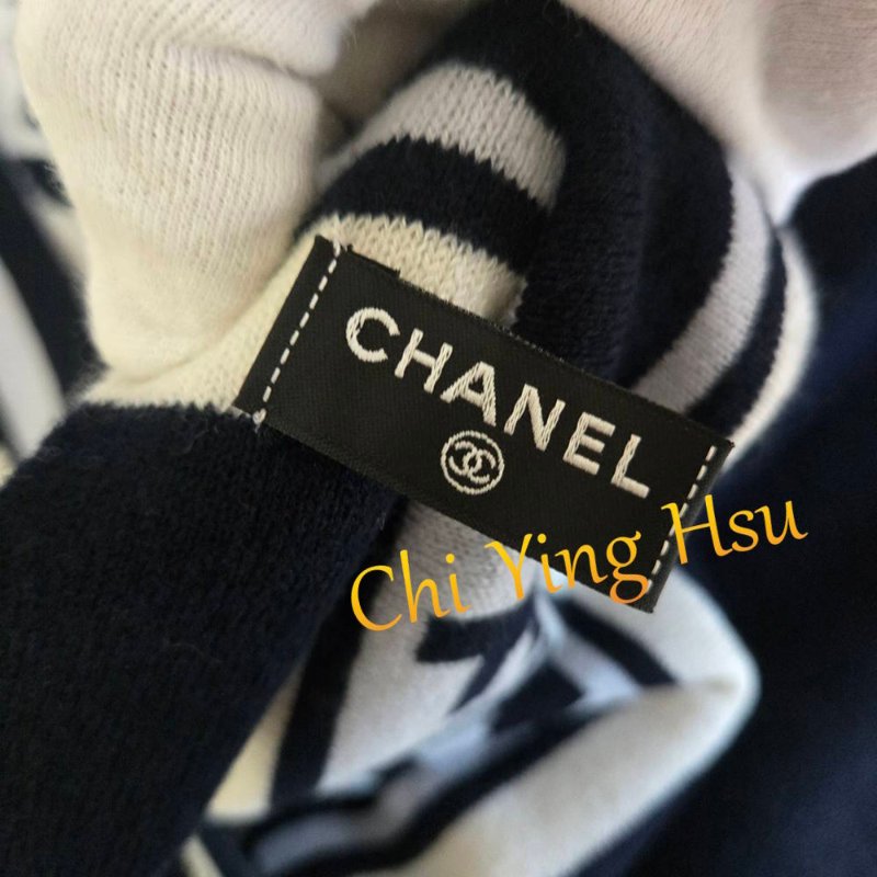 CHANEL香奈兒 經典雙C文字LOGO 羊絨圍巾~(海軍藍)-45