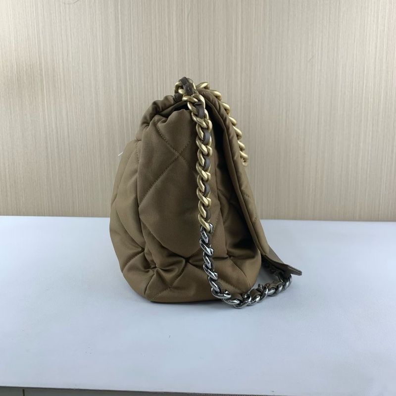 Chanel19bag青銅色 金扣大號帆布36*25*11 99新配件塵袋保卡-4