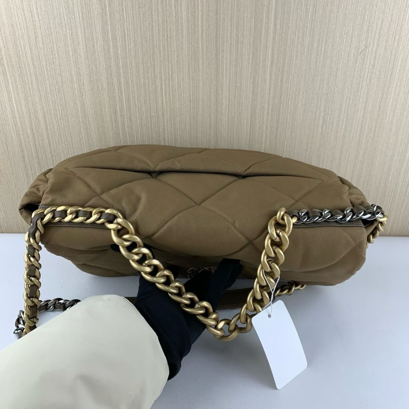 Chanel19bag青銅色 金扣大號帆布36*25*11 99新配件塵袋保卡-5