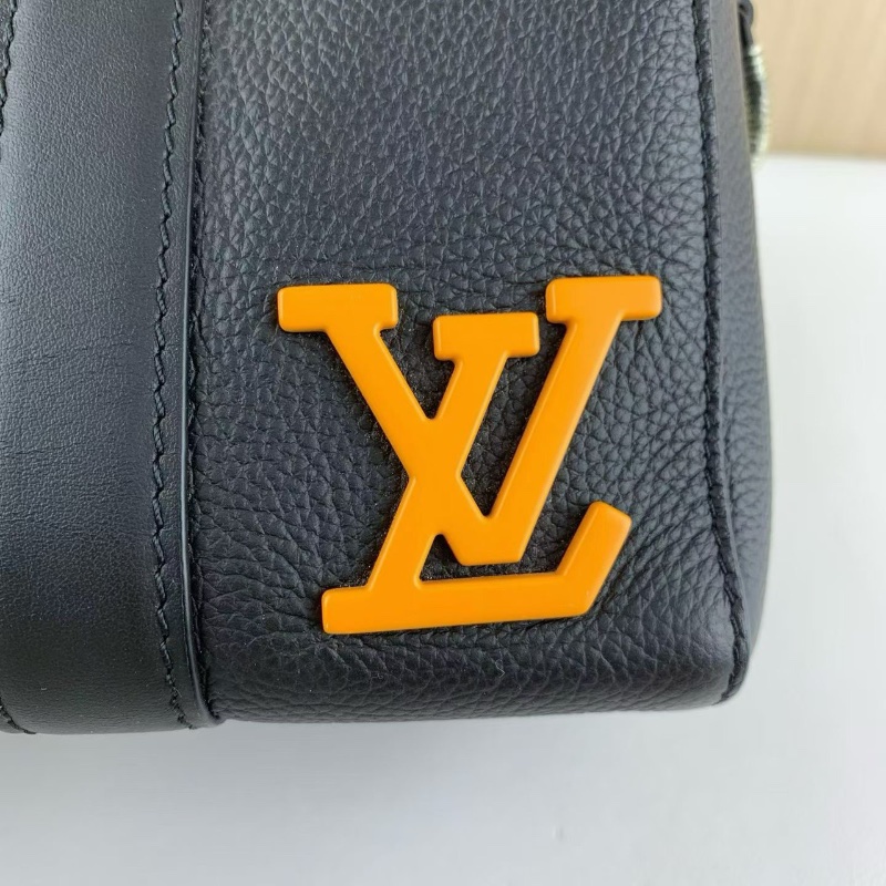 LV  keepall27 City棋盤格肩帶肩背斜背包芯片款  27*13*17 99新配件塵袋-3