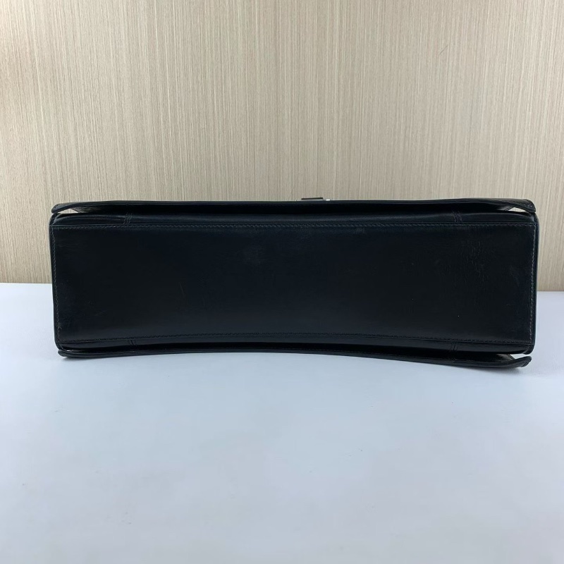 Balenciaga 腋下沙漏包 Crush 銀扣39*23 98新配件塵袋-6