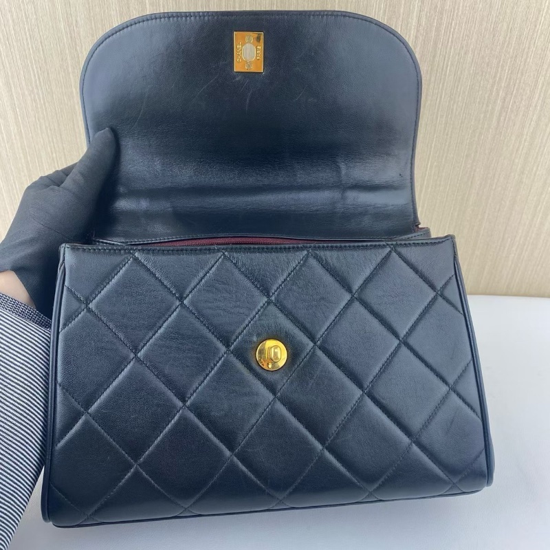 Chanel 中古黑金羊皮minikelly 絕版vintage手提包 25*15 98新配件塵袋-2