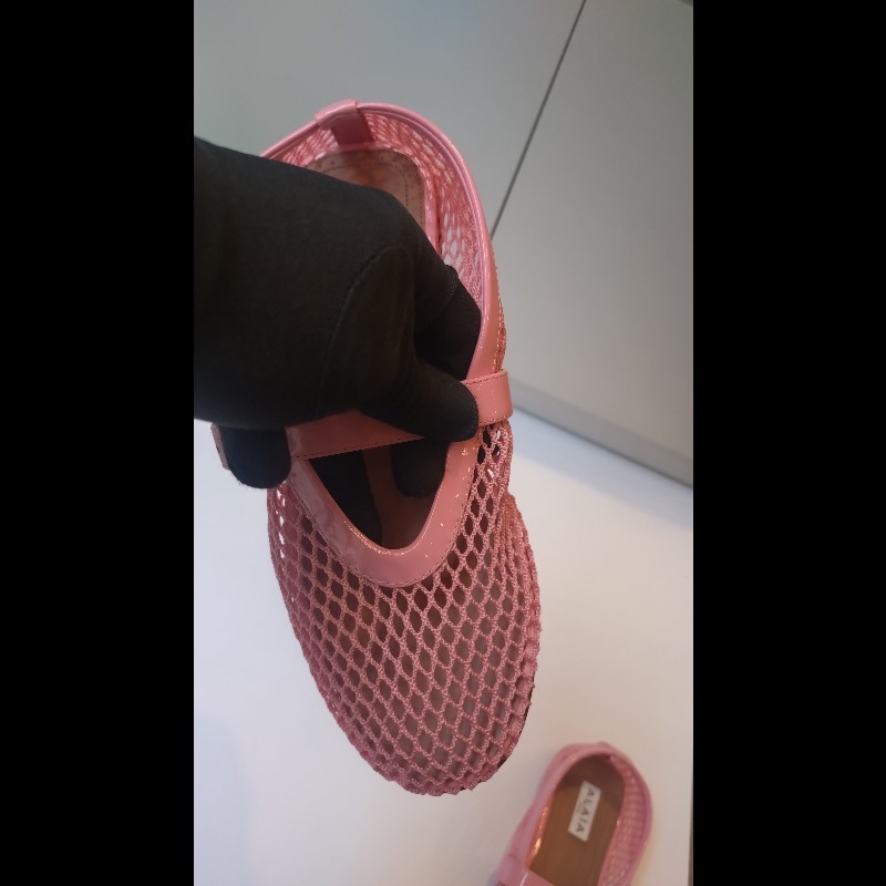 Alaia 粉色網狀平底鞋-14